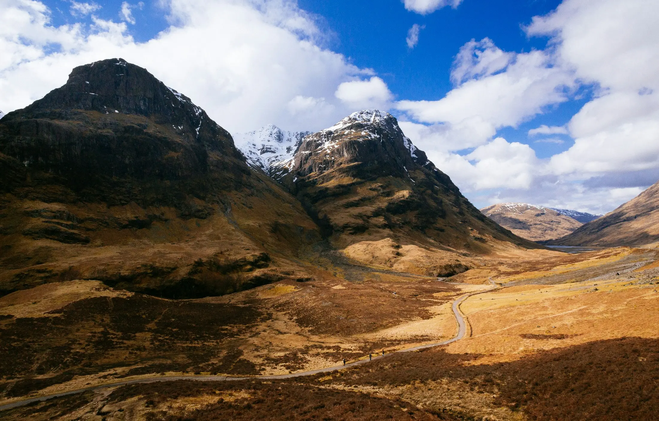 Scottish Highlands & Edinburgh Adventure